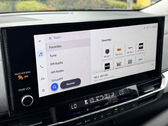 2025 Toyota SIENNA XLE XLE 8 Passenger