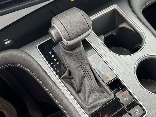 2025 Toyota SIENNA XLE XLE 8 Passenger