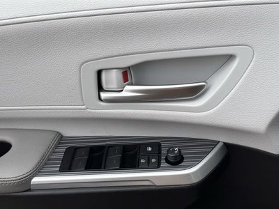 2025 Toyota SIENNA XLE XLE 8 Passenger