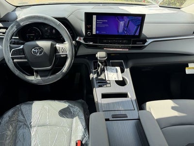 2026 Toyota Sienna XLE