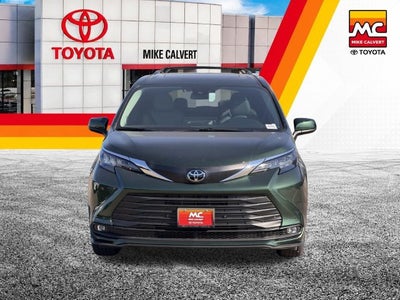 2026 Toyota Sienna XLE