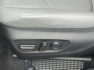 2023 Toyota SIENNA XLE XLE 8 Passenger