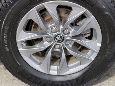 2023 Toyota SIENNA XLE XLE 8 Passenger