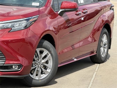 2026 Toyota Sienna XLE