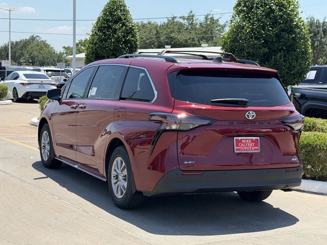 2026 Toyota Sienna XLE