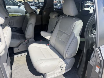 2018 Toyota Sienna XLE Premium 8 Passenger