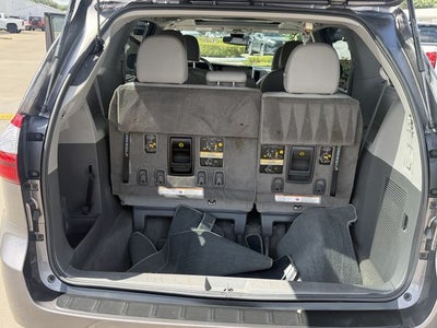 2018 Toyota Sienna XLE Premium 8 Passenger