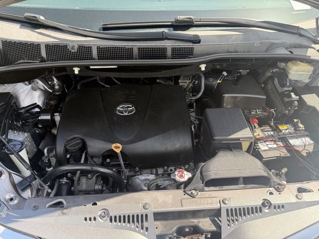 2018 Toyota Sienna XLE Premium 8 Passenger