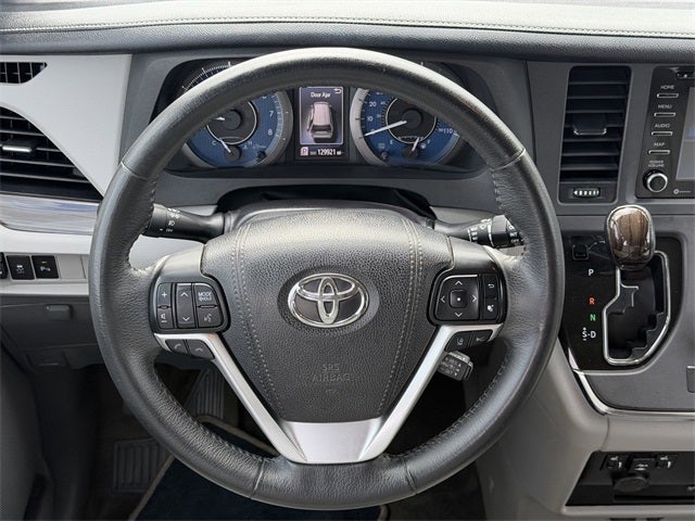 2018 Toyota SIENNA XLE PREM XLE Premium 8 Passenger