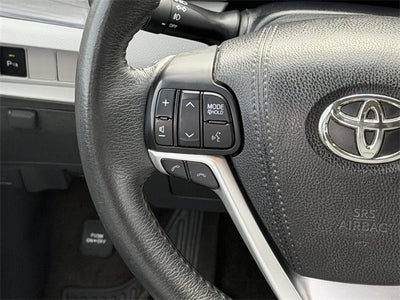 2018 Toyota SIENNA XLE PREM XLE Premium 8 Passenger