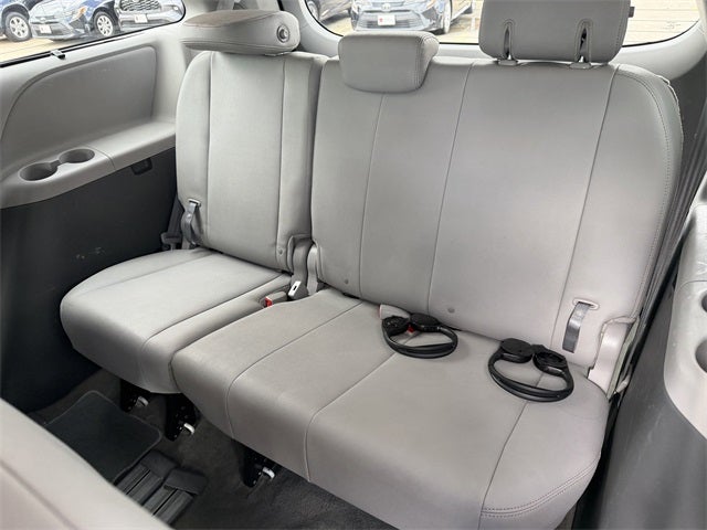 2018 Toyota SIENNA XLE PREM XLE Premium 8 Passenger