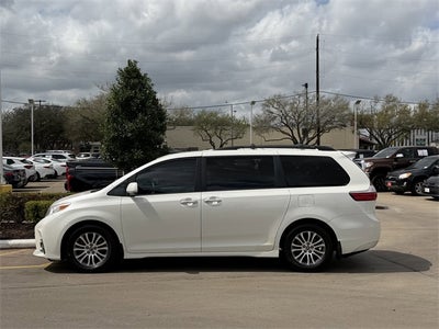 2018 Toyota SIENNA XLE PREM XLE Premium 8 Passenger