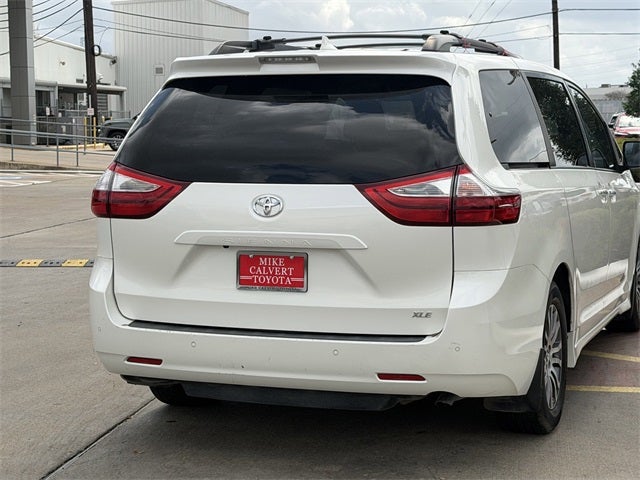 2018 Toyota SIENNA XLE PREM XLE Premium 8 Passenger