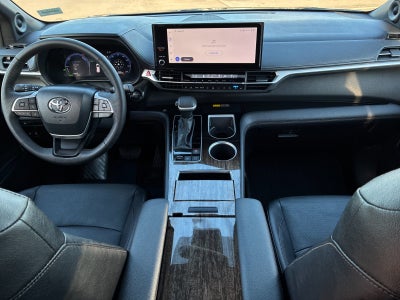 2026 Toyota Sienna Limited 7 Passenger