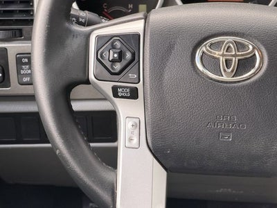 2017 Toyota SEQUOIA 4X2 SR5 5.7L