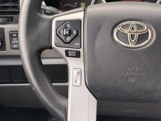 2017 Toyota SEQUOIA 4X2 SR5 5.7L