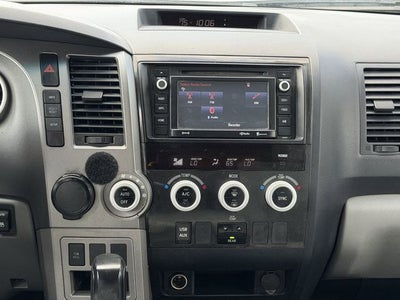 2017 Toyota SEQUOIA 4X2 SR5 5.7L