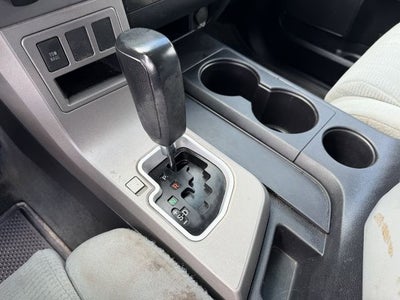 2017 Toyota SEQUOIA 4X2 SR5 5.7L