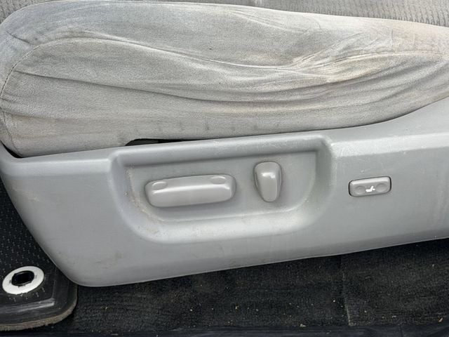 2017 Toyota SEQUOIA 4X2 SR5 5.7L