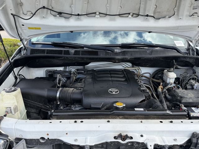 2017 Toyota SEQUOIA 4X2 SR5 5.7L