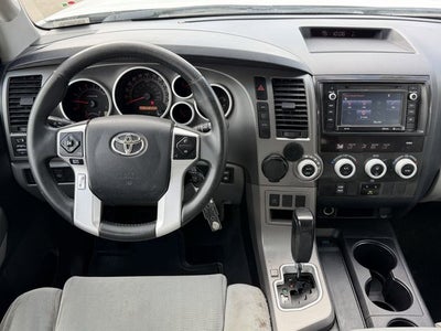 2017 Toyota SEQUOIA 4X2 SR5 5.7L