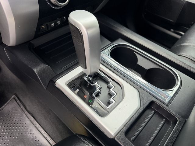 2020 Toyota TUNDRA 4X2 Limited