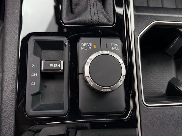 2025 Toyota TUNDRA 4X4 Limited