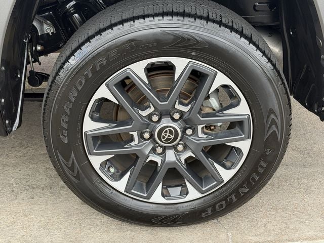 2023 Toyota TUNDRA 4X4 Limited
