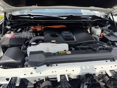 2024 Toyota Tundra i-FORCE MAX Limited