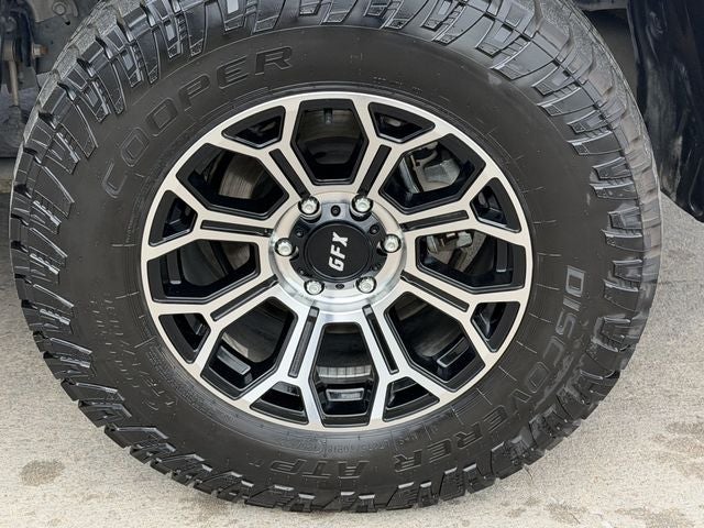2025 Toyota Tundra SR