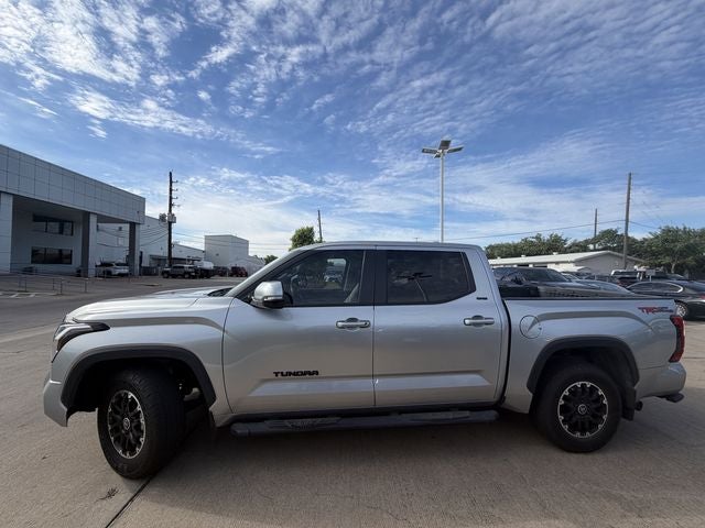 2024 Toyota TUNDRA 4X2 SR5