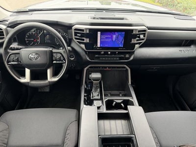 2024 Toyota TUNDRA 4X2 SR5