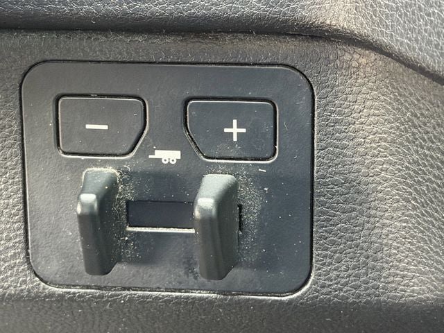 2023 Toyota TUNDRA 4X2 SR5