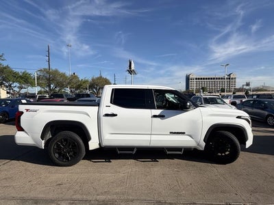 2022 Toyota TUNDRA 4X2 SR5