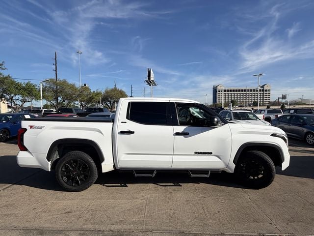 2022 Toyota TUNDRA 4X2 SR5