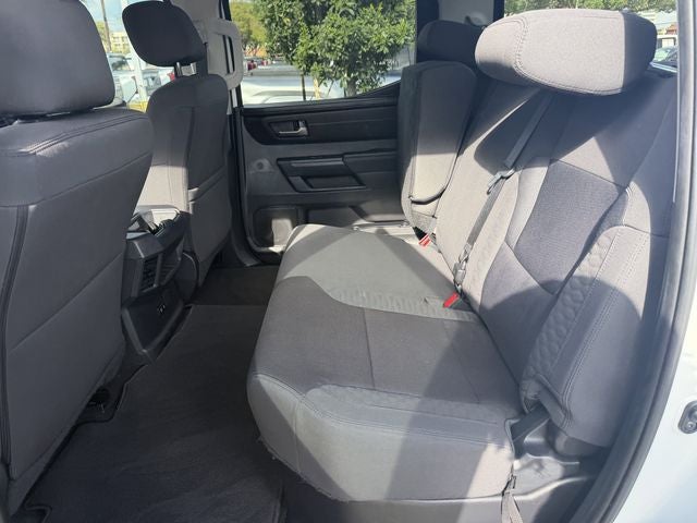 2024 Toyota TUNDRA 4X2 SR5