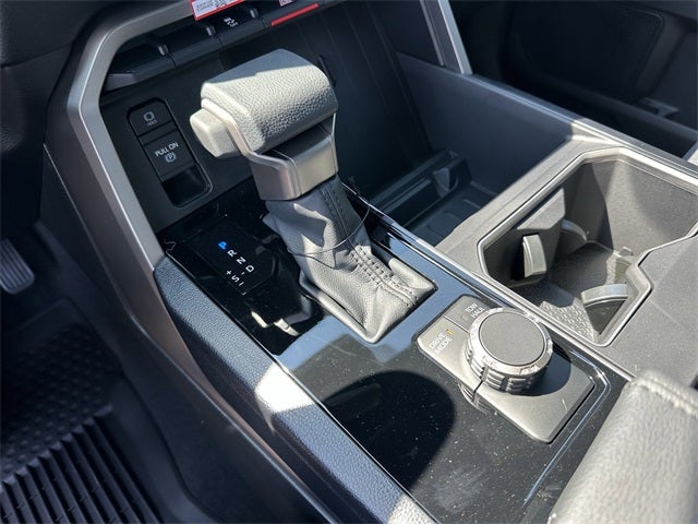 2026 Toyota TUNDRA 4X2 SR5