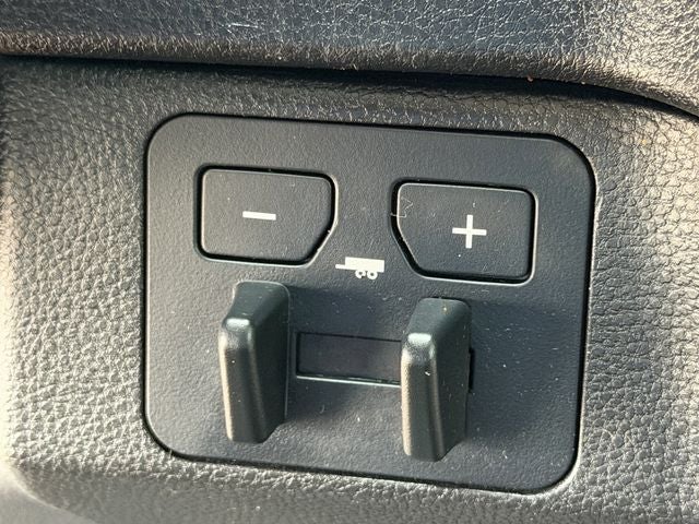 2022 Toyota TUNDRA 4X2 SR5