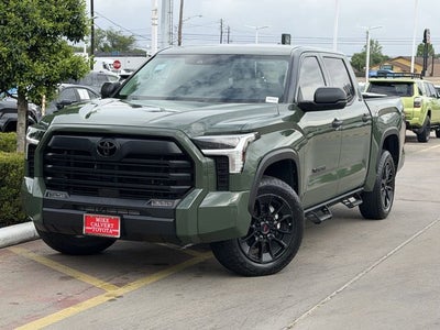 2022 Toyota TUNDRA 4X2 SR5
