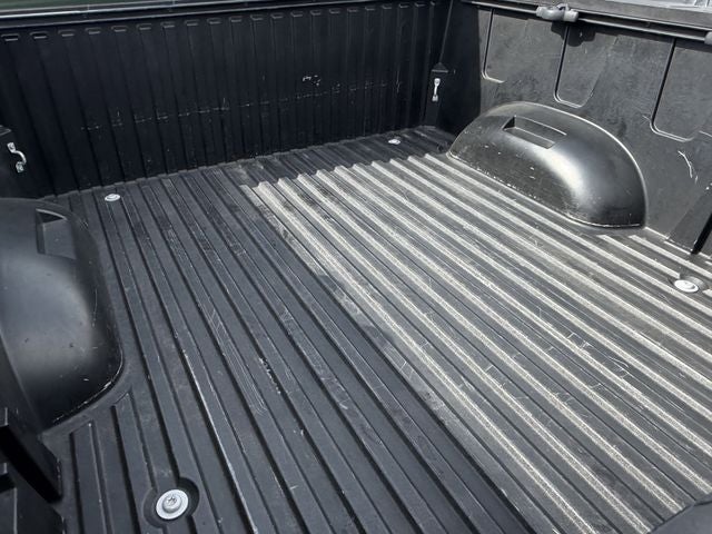 2022 Toyota TUNDRA 4X2 SR5