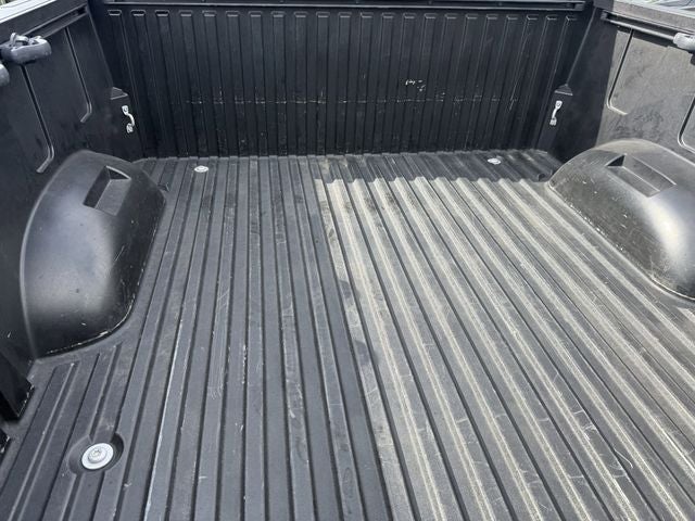 2022 Toyota TUNDRA 4X2 SR5