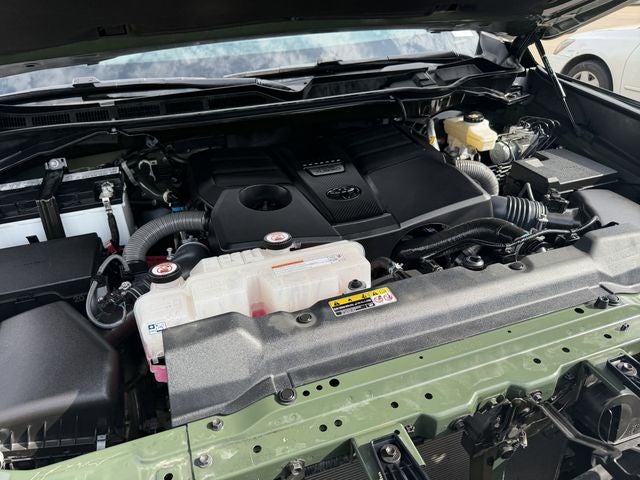 2022 Toyota TUNDRA 4X2 SR5