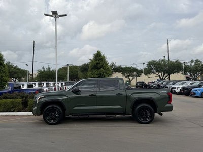 2022 Toyota TUNDRA 4X2 SR5