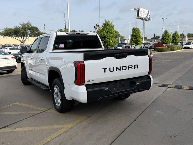 2025 Toyota TUNDRA 4X4 SR5