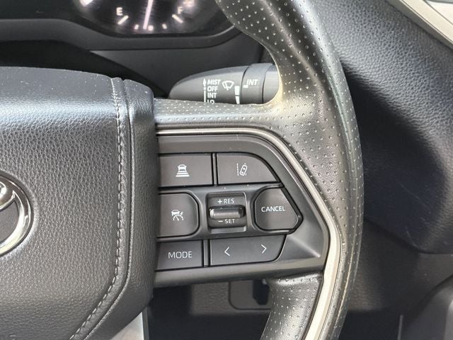 2025 Toyota TUNDRA 4X4 SR5