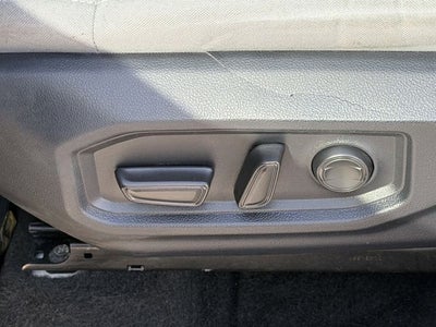 2025 Toyota TUNDRA 4X4 SR5