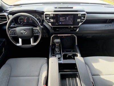2025 Toyota TUNDRA 4X4 SR5