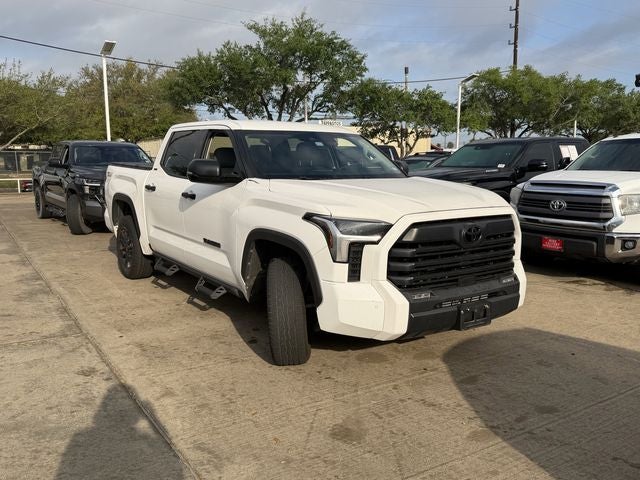 2023 Toyota TUNDRA 4X4 SR5