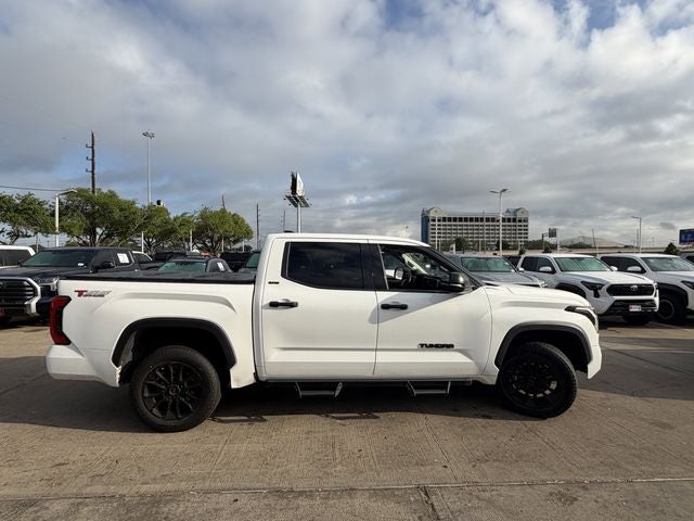 2023 Toyota TUNDRA 4X4 SR5