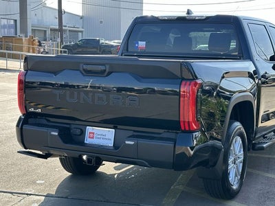 2026 Toyota TUNDRA 4X4 SR5